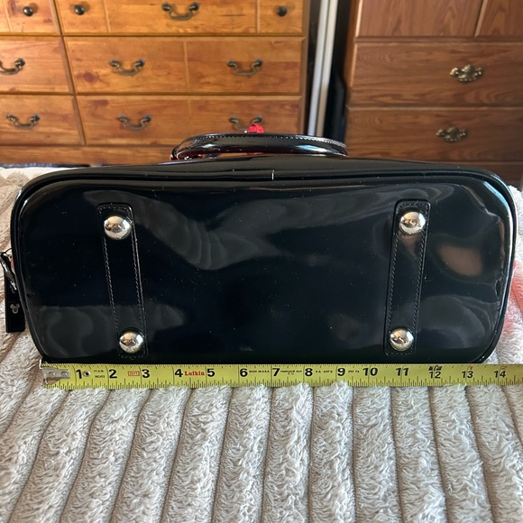 Loungefly Disney Minnie Mouse Embossed Bowling Bag w/Dustbag **Pre-Funko** - Picture 13 of 15